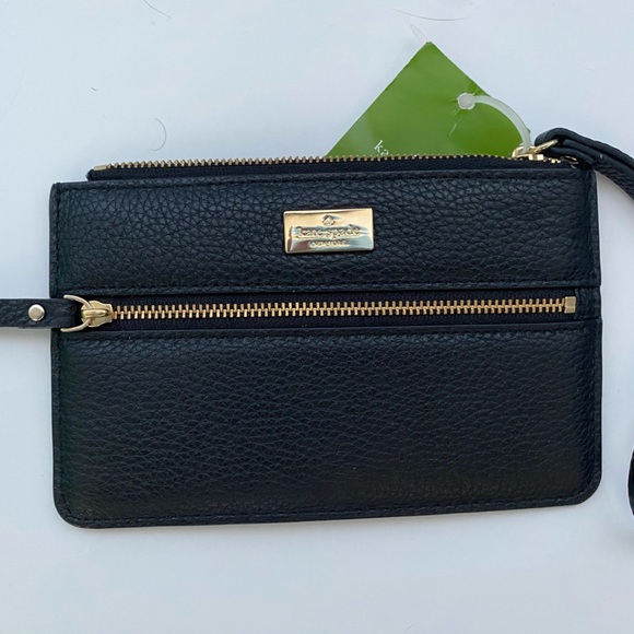 Kate Spade Highland Place Bee Black Pebbled Leather Wristlet Wallet.